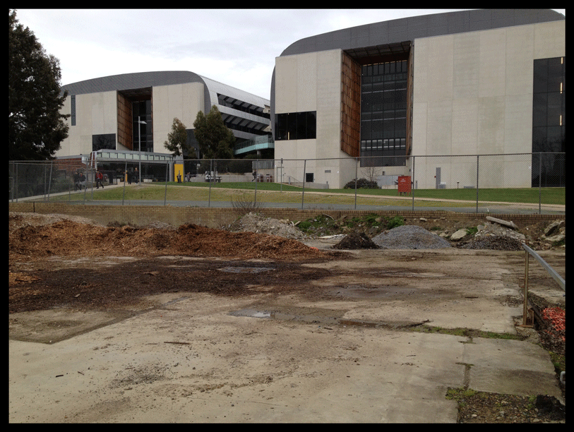 Deakin University synthetic grass installation before and after